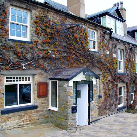 Aysgarth Falls Hotel & Restaurant ภายนอก รูปภาพ