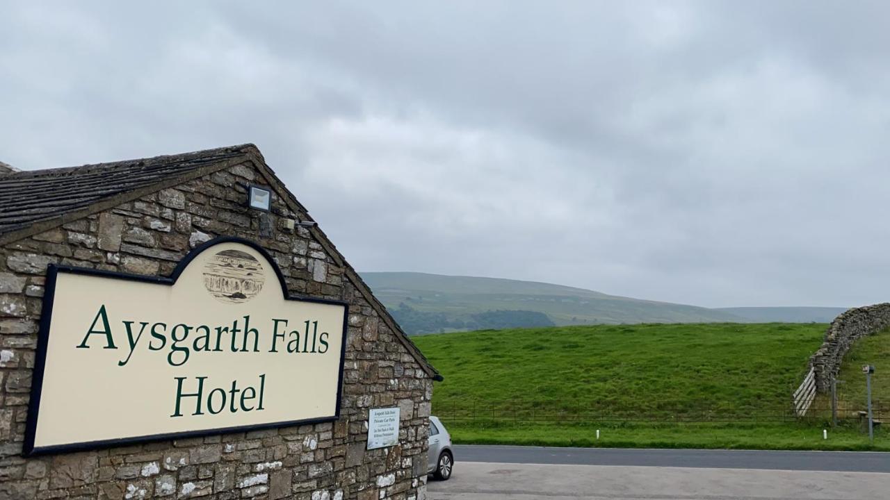 Aysgarth Falls Hotel & Restaurant ภายนอก รูปภาพ