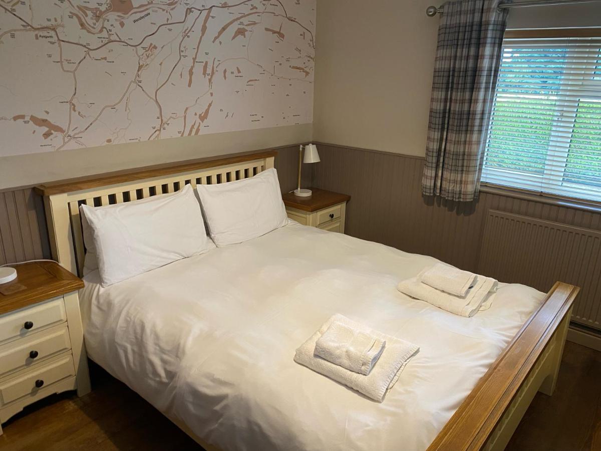 Aysgarth Falls Hotel & Restaurant ภายนอก รูปภาพ