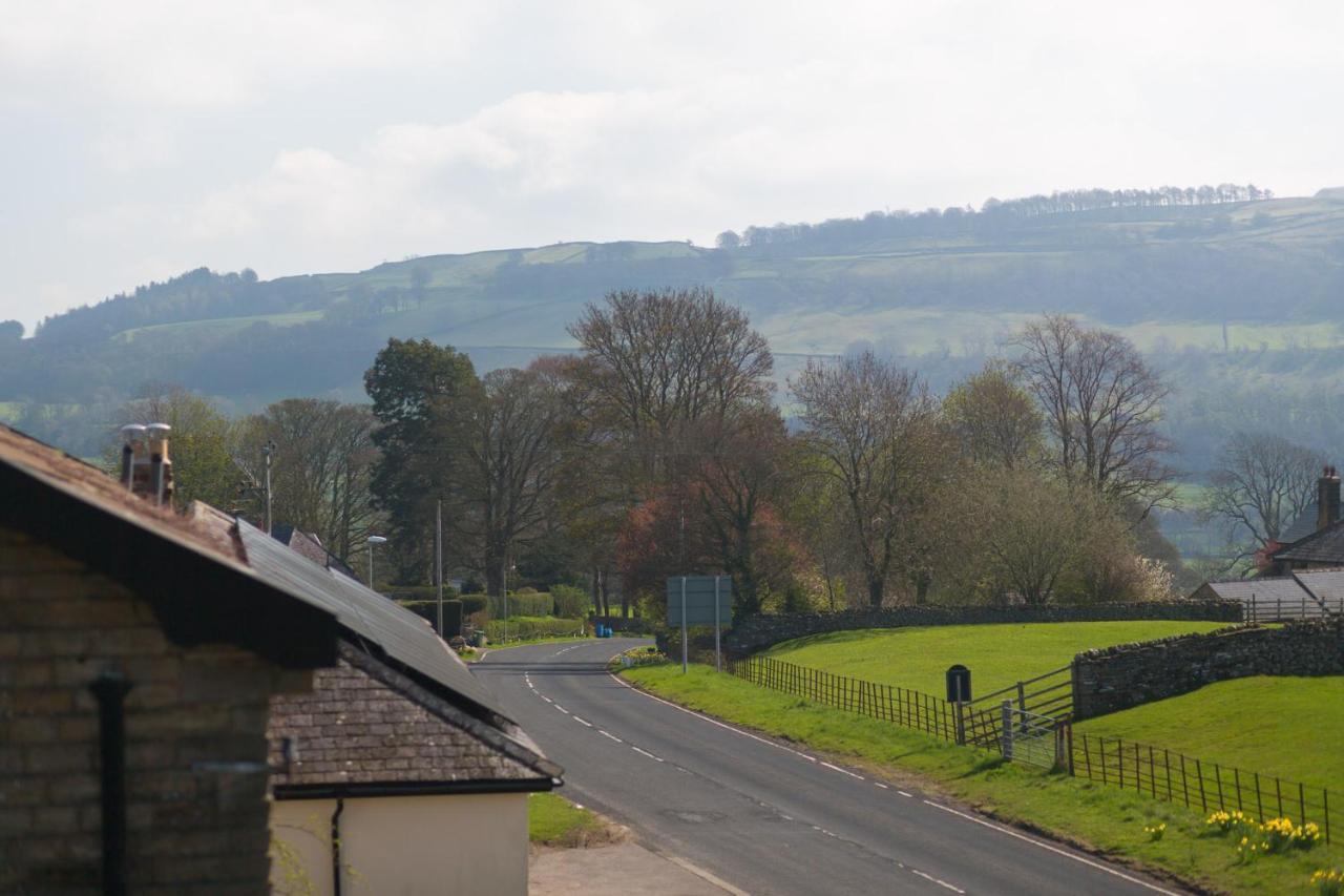 Aysgarth Falls Hotel & Restaurant ภายนอก รูปภาพ